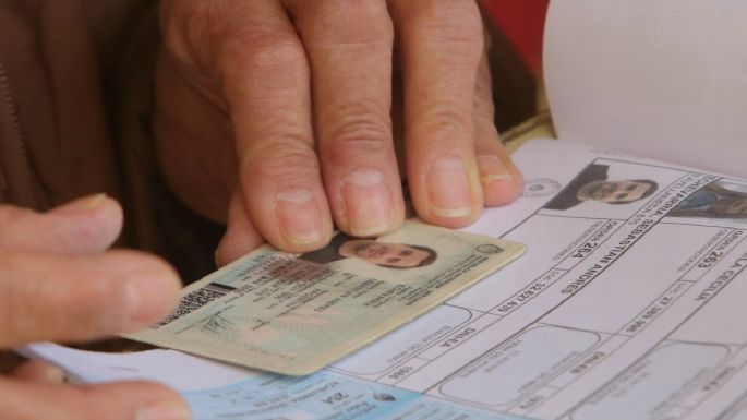 Más gente no se identifica con partidos y siente que está peor / elmedio.com /